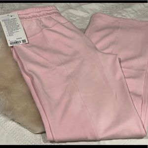 Lululemon softstreme HR pant size 6